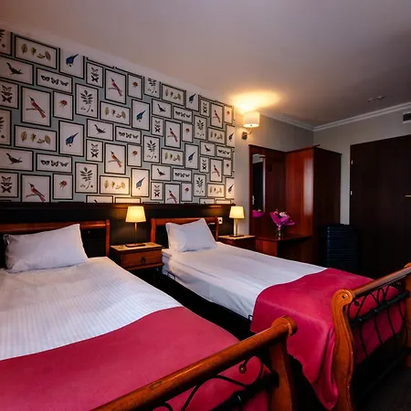 Strzelnica Hotel 3*