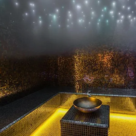 ホテル Strzelnica 3*